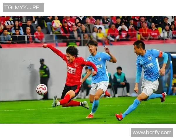 成都足球队在大满贯积分榜中以97分稳居第一名引发关注